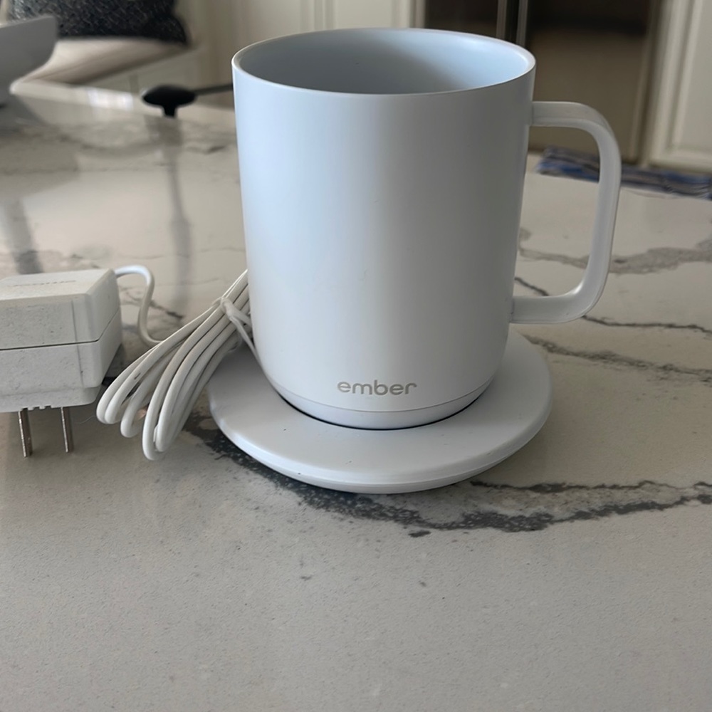 Ember mug like new.
